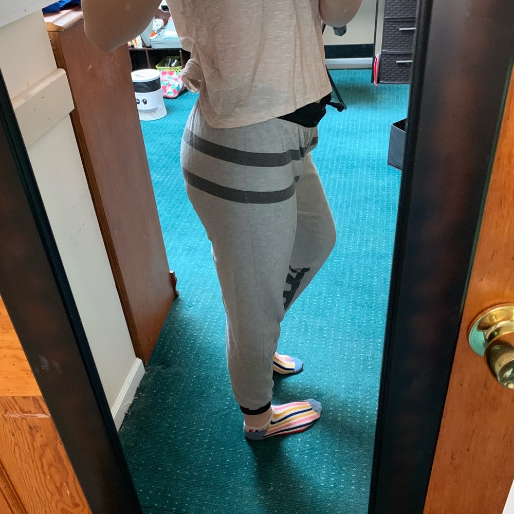 Black & Gray Sweatpants from Coco limon Large